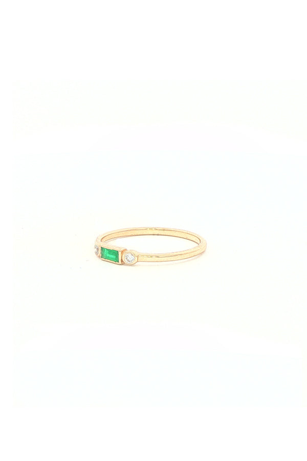 18K Gold Emerald Ring