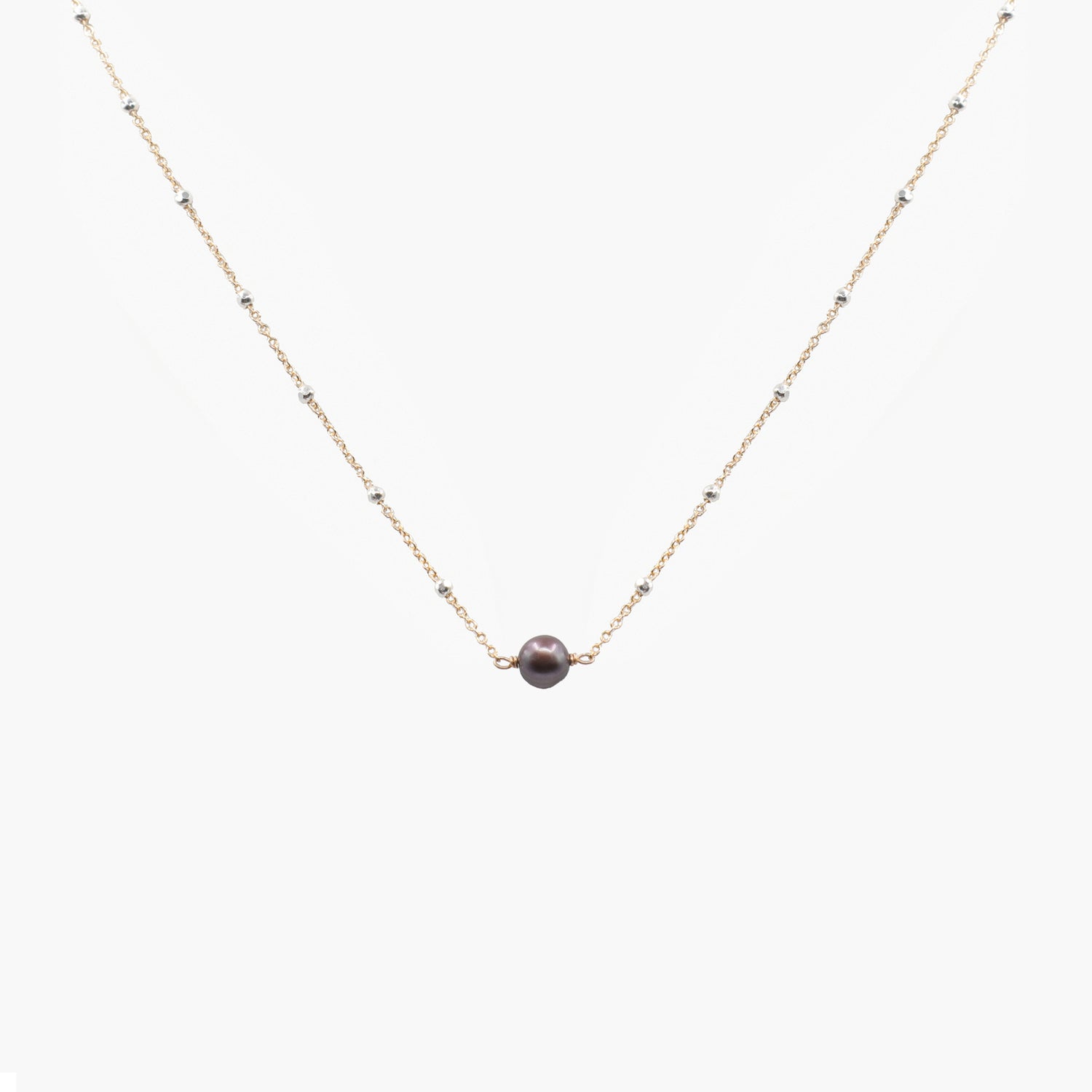 Tahitian Pearl on Satellite Chan Lu
