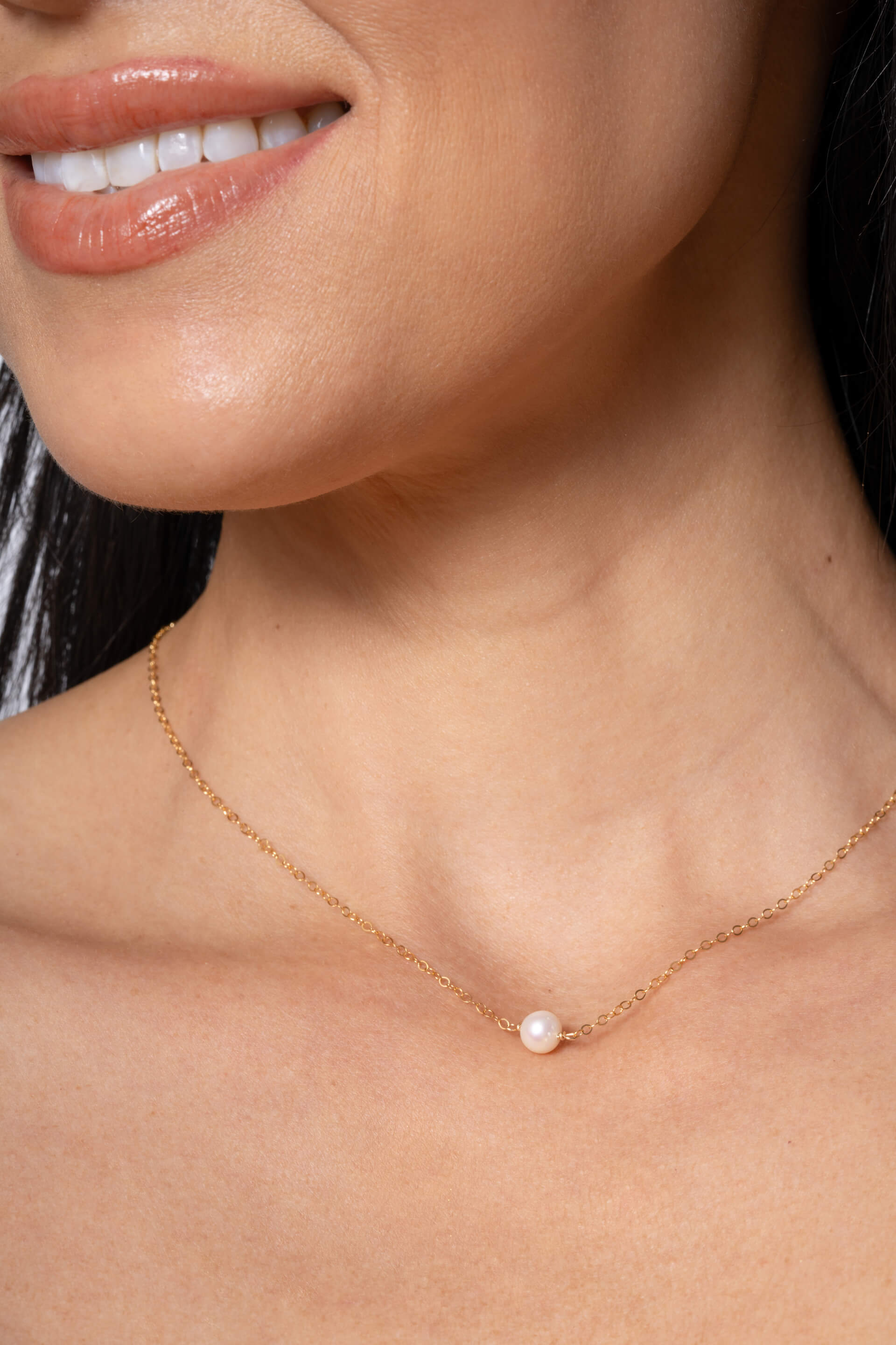 Single Pearl Necklace 2