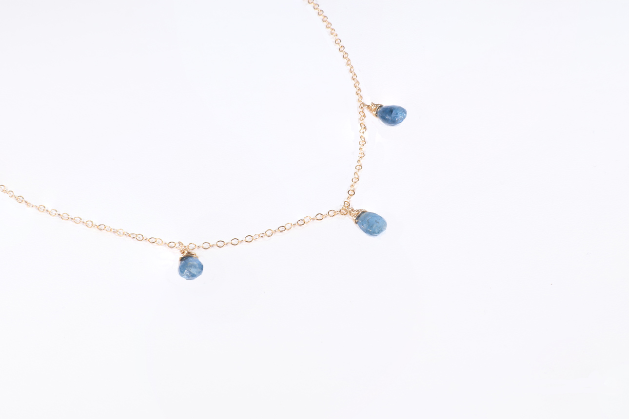 JK Designs 3 Stone Teardrop Necklace